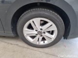  Volkswagen  Golf  VOLKSWAGEN / 2019 / 5P / BERLINA 1.0 ETSI 81KW EVO LIFE DSG #17
