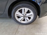  Volkswagen  Golf  VOLKSWAGEN / 2019 / 5P / BERLINA 1.0 ETSI 81KW EVO LIFE DSG #91