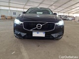  Volvo  XC60 VOLVO  / 2017 / 5P / SUV B4 D AWD AUTOMATICO MOMENTUM PRO #29