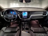  Volvo  XC60 VOLVO  / 2021 / 5P / SUV B4 D AWD AUTOMATICO R-DESIGN #3