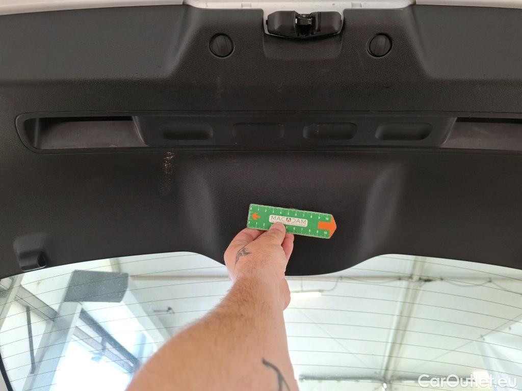  Citroen  C3  Société Feel 1.5 BlueHDI 100CV BVM5 E6dT #33