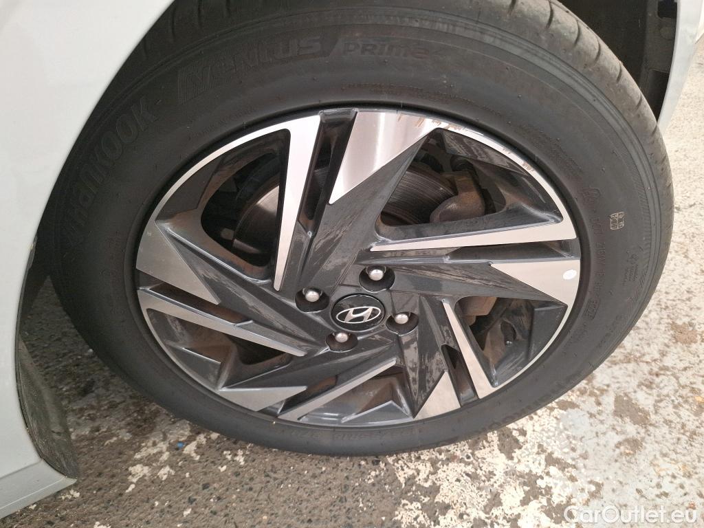  Hyundai  i20 HYUNDAI  / 2020 / 5P / Berline 1.0 T-GDI 100 HYBRID 48V Intuitive DCT-7 #11