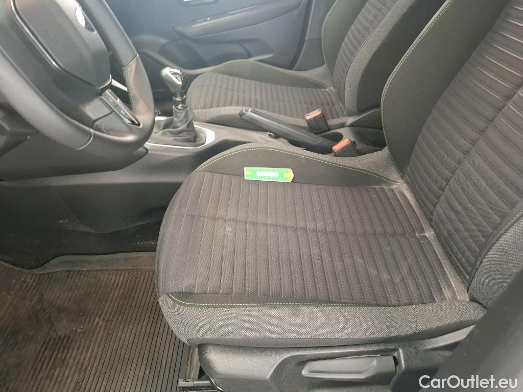  Peugeot  208  Active 1.2 PureTech 100CV BVM6 E6d #26