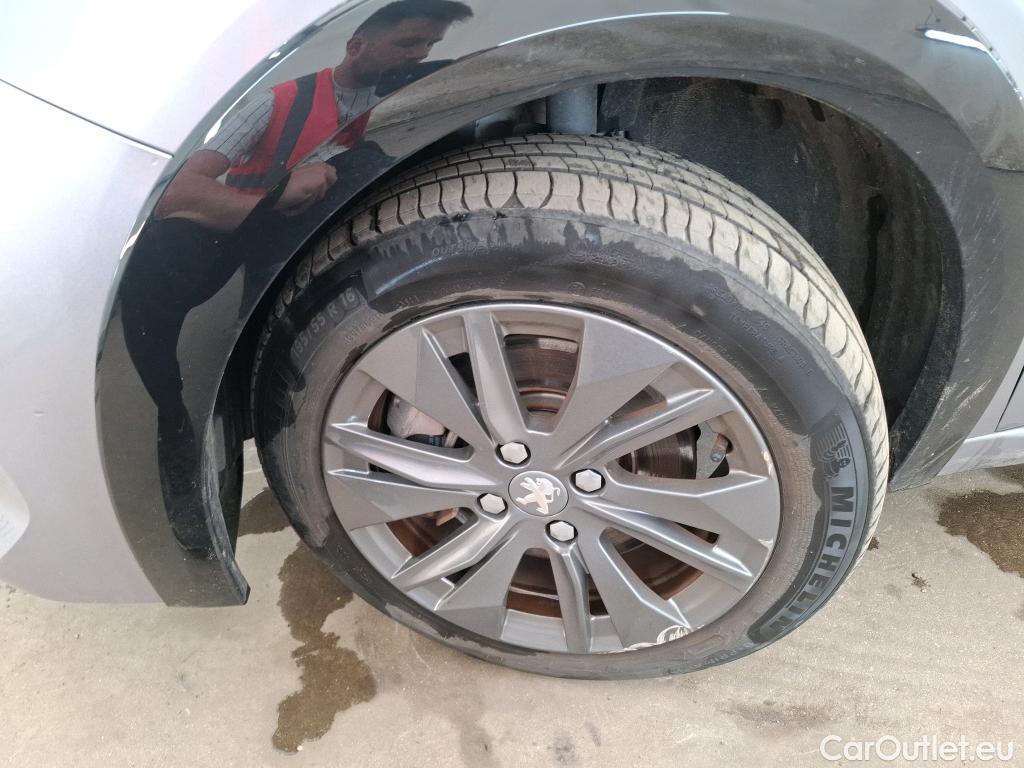  Peugeot  208  (e-) Allure 50kWh BVA #11