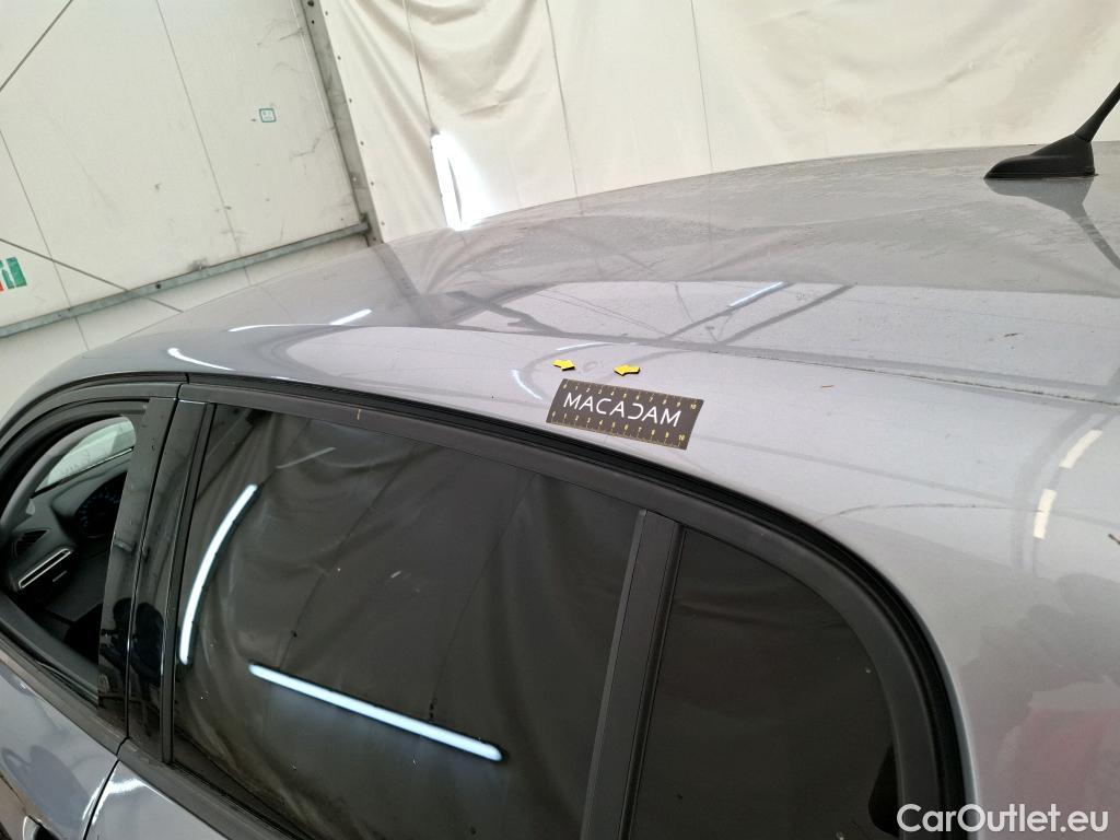  Peugeot  208  (e-) Allure 50kWh BVA #34