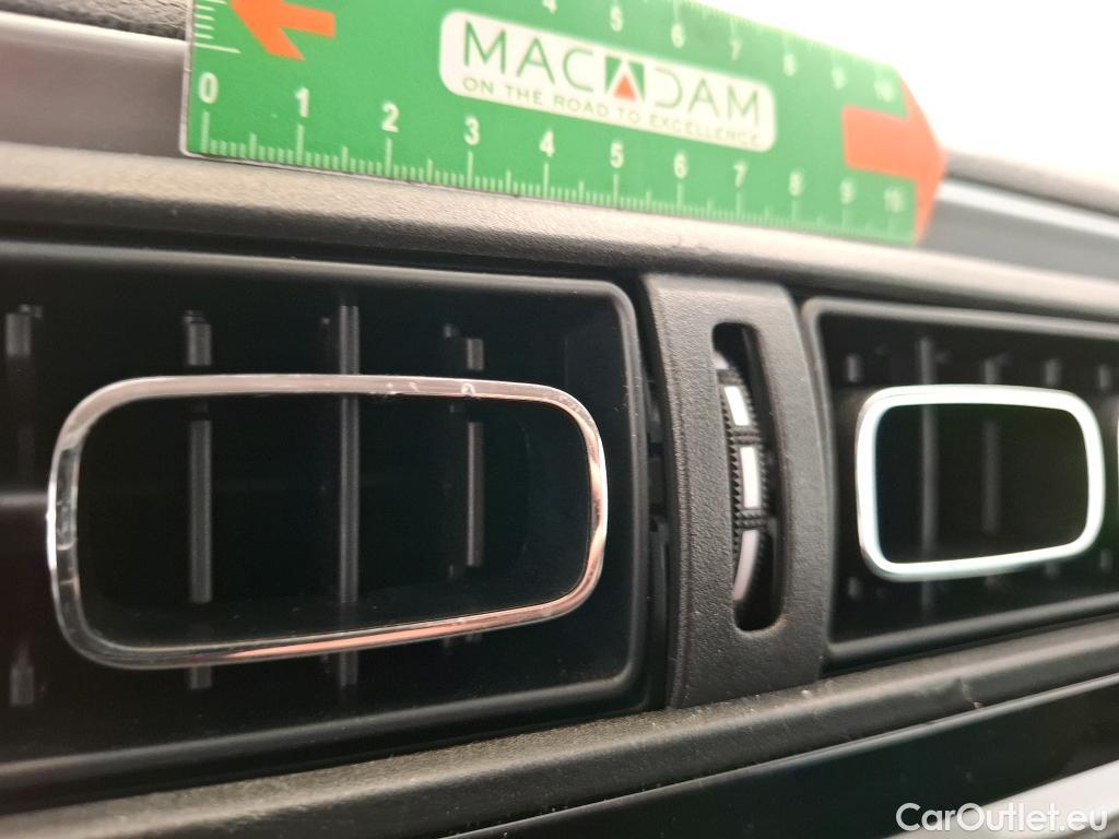  Citroen  C3  Max 1.2 PureTech 80CV BVM5 6E #2