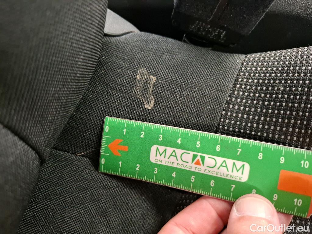  Citroen  C3  Max 1.2 PureTech 80CV BVM5 6E #14