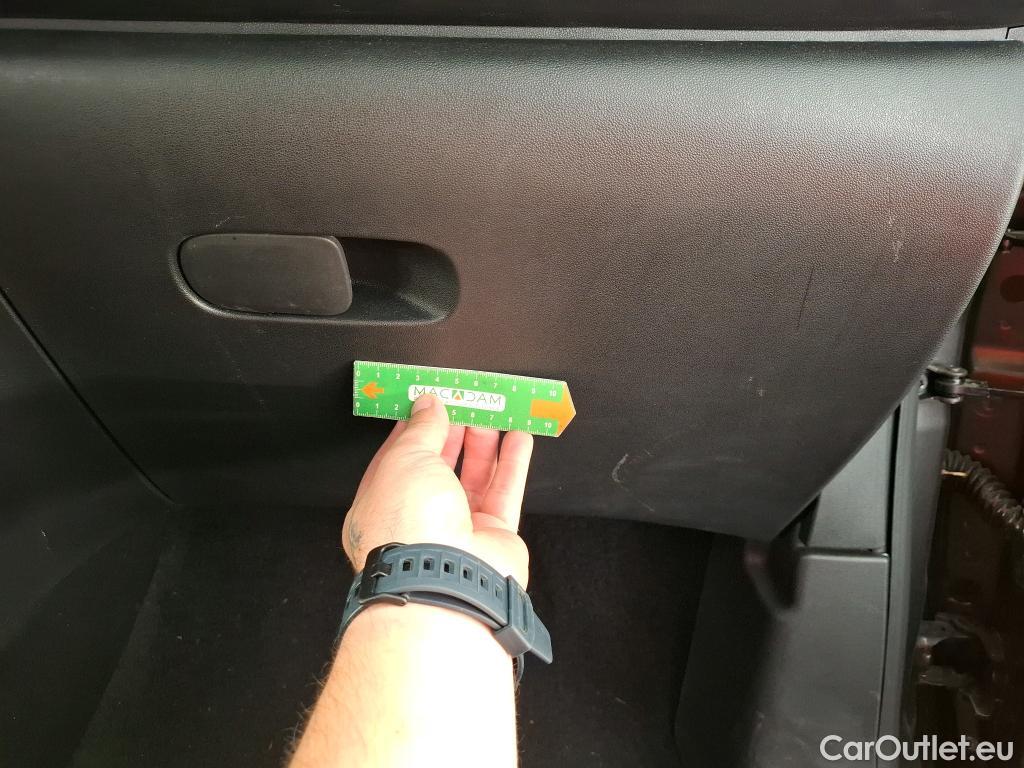  Citroen  C3  Max 1.2 PureTech 80CV BVM5 6E #3