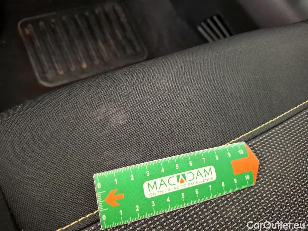  Citroen  C3  Max 1.2 PureTech 80CV BVM5 6E #10