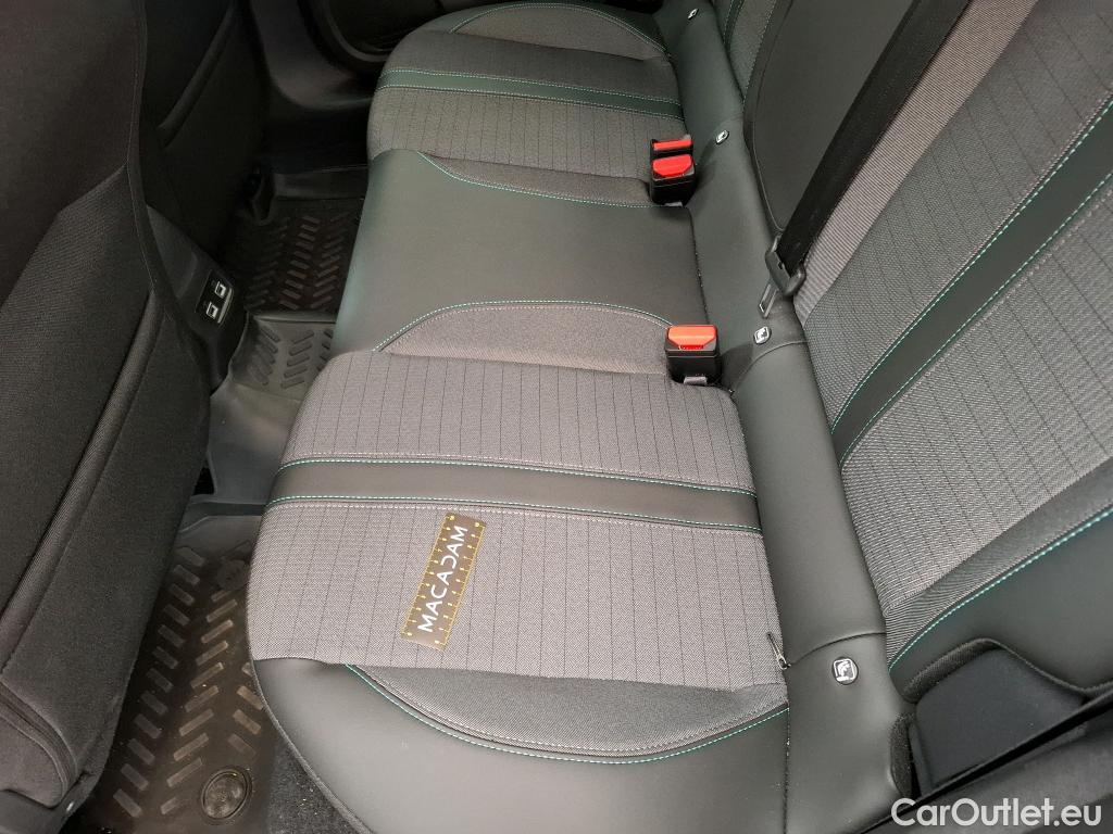  Peugeot  208  (e-) Allure 50kWh BVA #41
