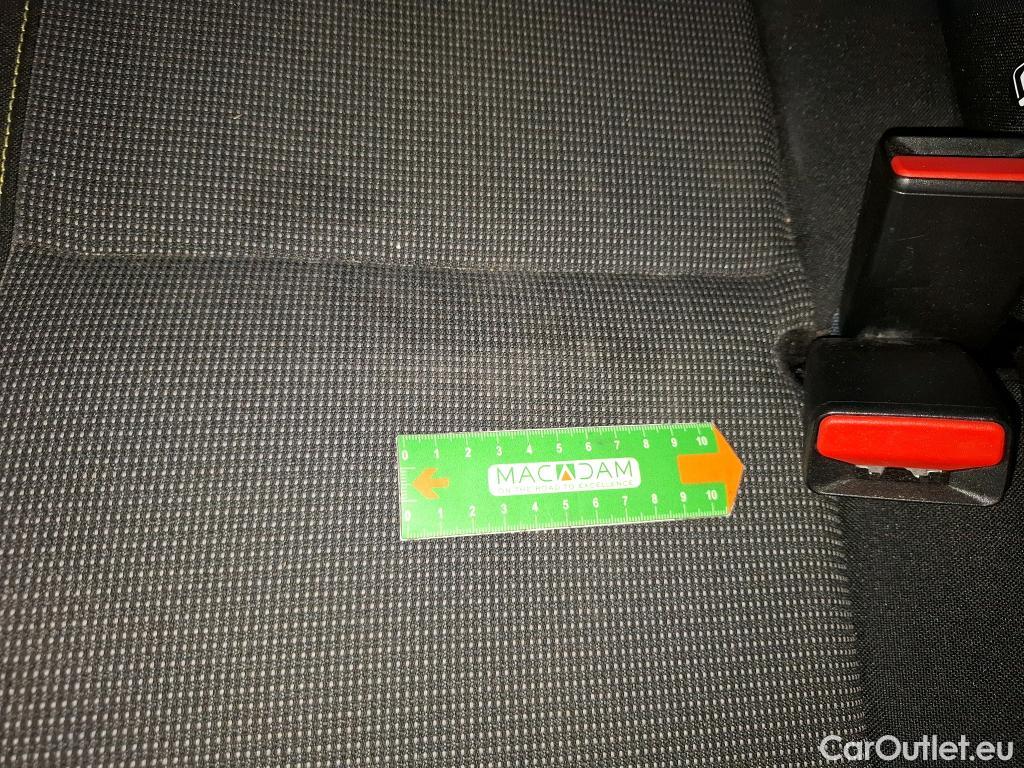  Citroen  C3  Max 1.2 PureTech 80CV BVM5 6E #12