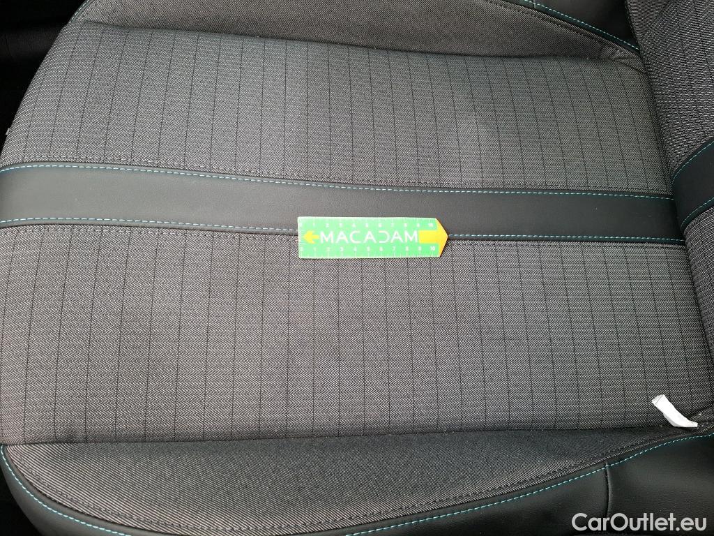 Peugeot  208  Allure Business 1.2 PureTech 100CV BVM6 E6d #26
