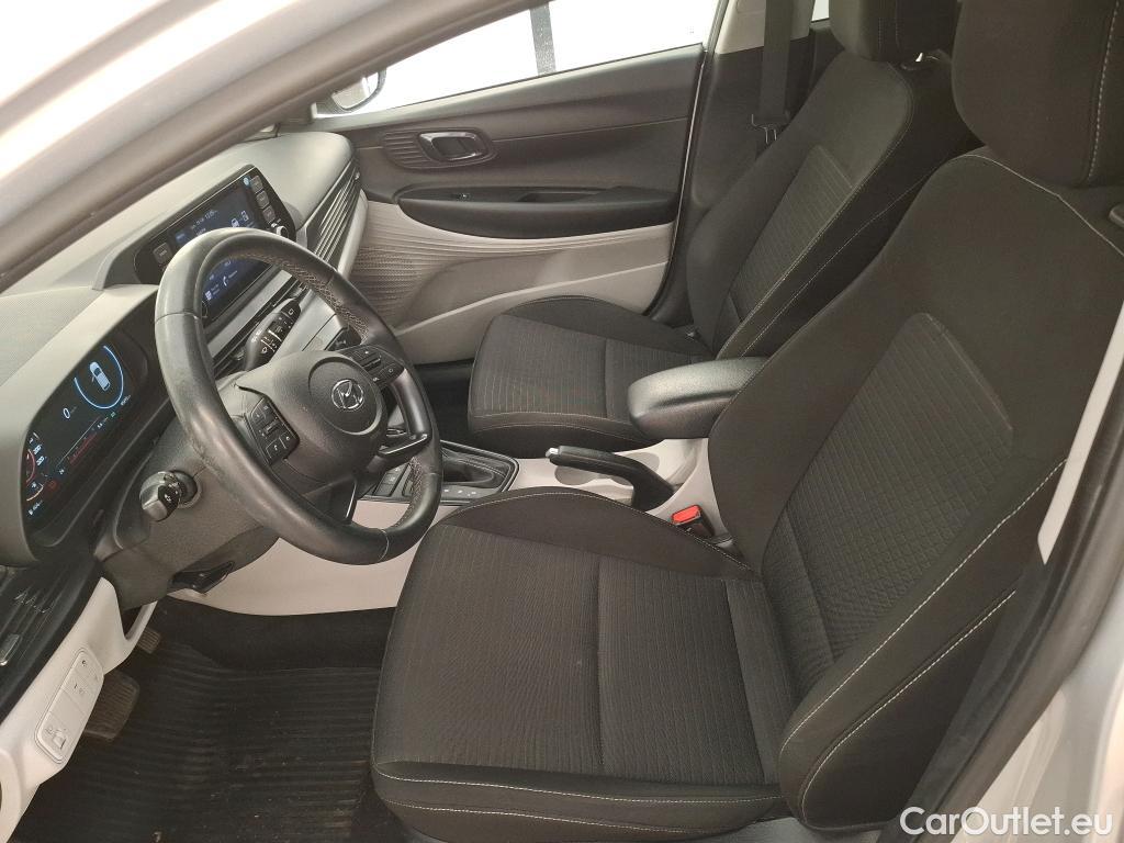  Hyundai  i20 HYUNDAI  / 2020 / 5P / Berline 1.0 T-GDI 100 HYBRID 48V Intuitive DCT-7 #5