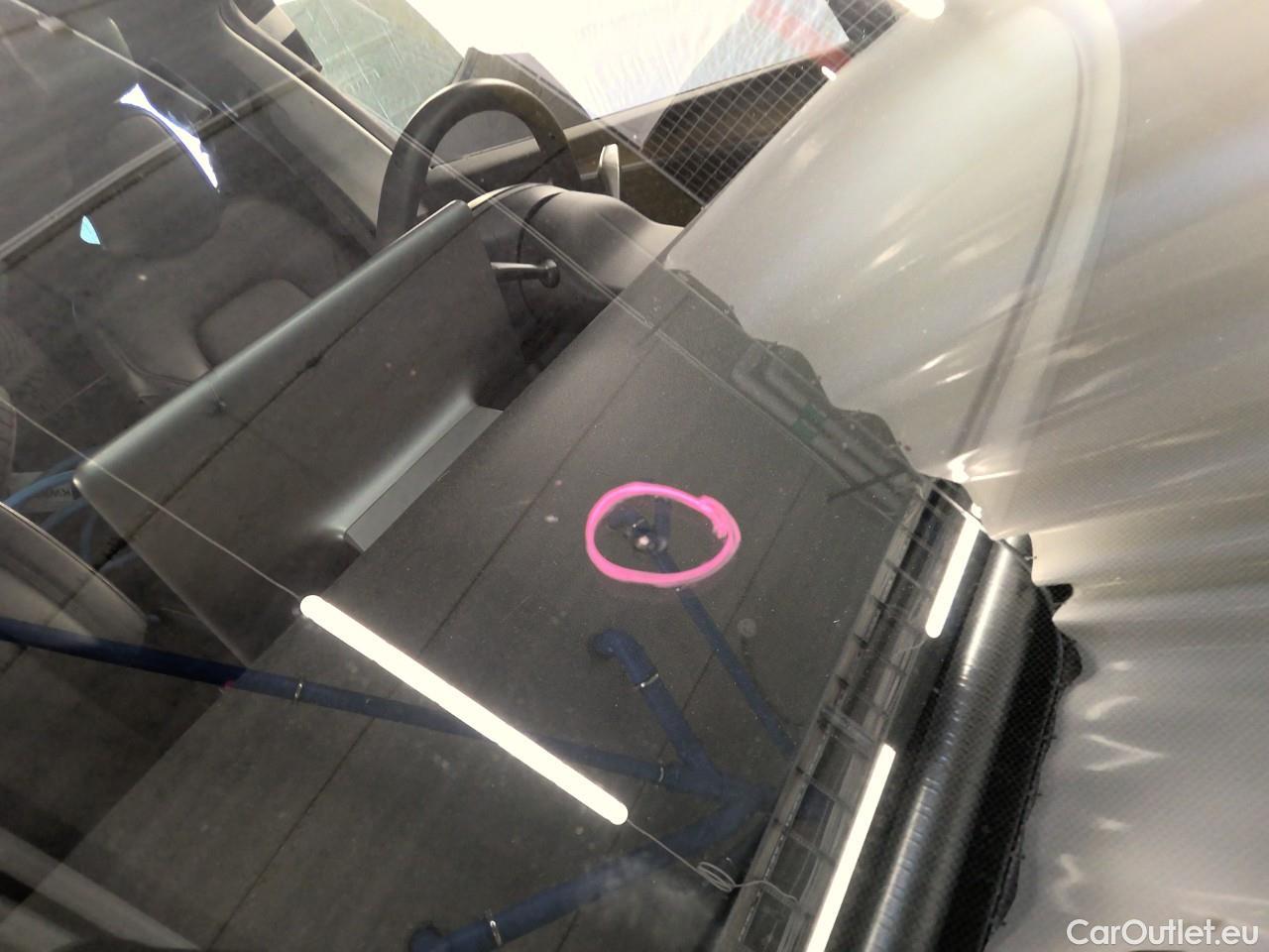  Tesla  Model Y  Performance AWD #21