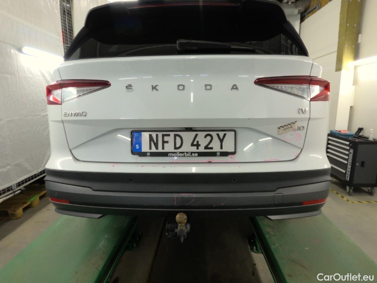  Skoda  ENYAQ  iV80 5d #12