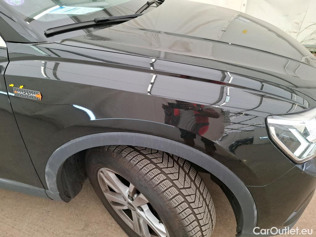  Audi  Q3 AUDI  / 2018 / 5P / SUV 35 TFSI 150 MHEV S TRONIC BUSINESS LINE #33