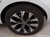  Renault  Zoe RENAULT  / 2019 / 5P / BERLINA  ZEN R135 #20