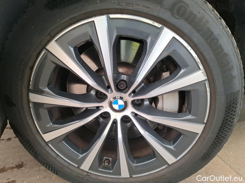  Bmw  Serie 3 BMW Série 3 Touring / 2019 / 5P / Break 330e 292ch Business Design BVA8 Hybride #27