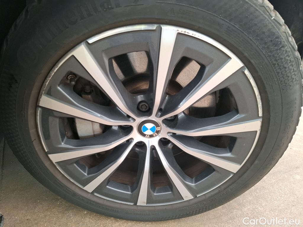  Bmw  Serie 3 BMW Série 3 Touring / 2019 / 5P / Break 330e 292ch Business Design BVA8 Hybride #37