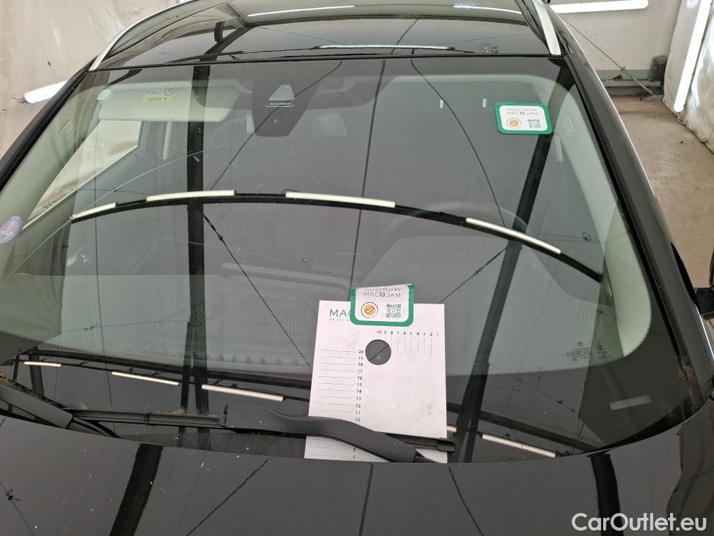  Bmw  Serie 3 BMW Série 3 Touring / 2019 / 5P / Break 330e 292ch Business Design BVA8 Hybride #43