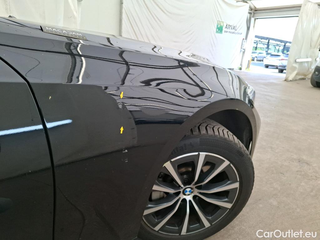  Bmw  Serie 3 BMW Série 3 Touring / 2019 / 5P / Break 330e 292ch Business Design BVA8 Hybride #9