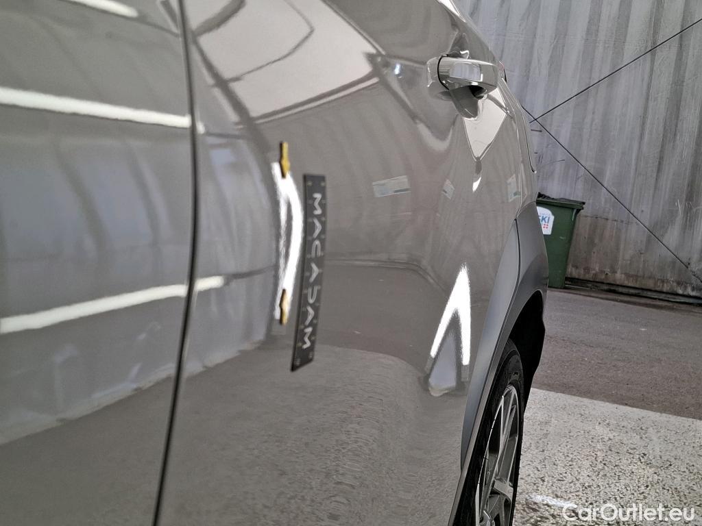  Hyundai  Konna HYUNDAI Kona / 2020 / 5P / SUV 1.6 HYBRID 141 EXECUTIVE HEV #3