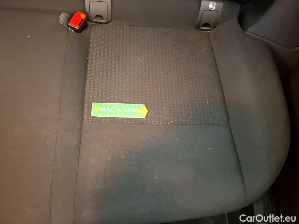  Nissan  Qashqai NISSAN  / 2021 / 5P / Crossover 1.3 MHEV 158ch Xtronic Business Edition CD LOT700 #20