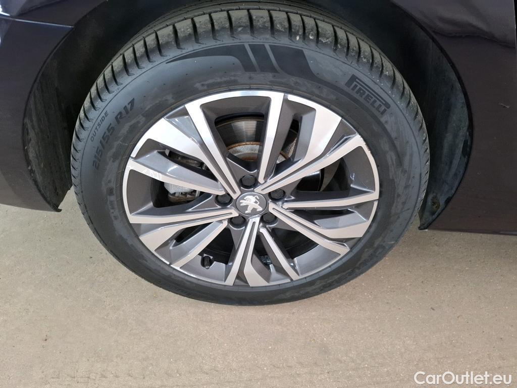  Peugeot  508 PEUGEOT  / 2018 / 5P / Berline HYBRID 225 E-EAT8 Allure Pack #53