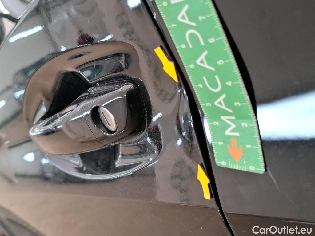  Peugeot  208  (e-) Allure Pack 50kWh BVA #43