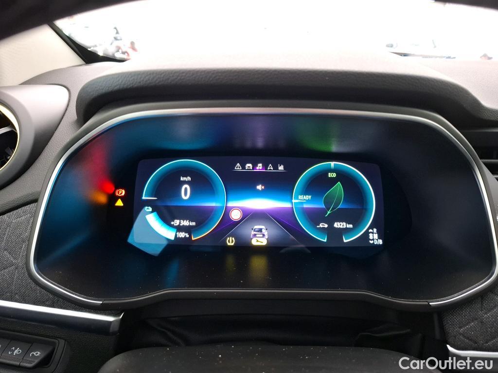  Renault  Zoe  Iconic 52kWh BVA #10