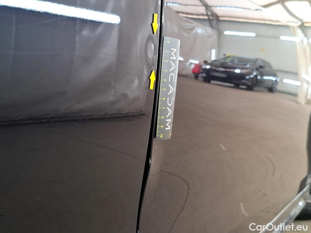  Peugeot  508 PEUGEOT  / 2018 / 5P / Berline HYBRID 225 E-EAT8 Allure Pack #6