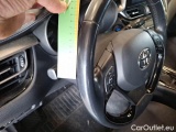  Toyota  C-HR TOYOTA  / 2016 / 5P / SUV 1.8H (122CV) E-CVT TREND #106