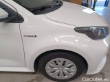  Toyota  Yaris TOYOTA  / 2020 / 5P / BERLINA HYBRID BUSINESS MY20 #38