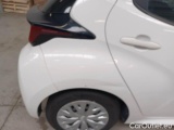  Toyota  Yaris TOYOTA  / 2020 / 5P / BERLINA HYBRID BUSINESS MY20 #48