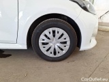  Toyota  Yaris TOYOTA  / 2020 / 5P / BERLINA HYBRID BUSINESS MY22 #17