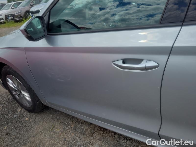  Skoda  Octavia  Combi (NX3)(2020) Oct.Combi 2.0TDI 85 Ambition #19