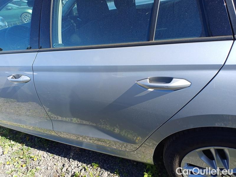  Skoda  Octavia  Combi (NX3)(2020) Oct.Combi 2.0TDI 85 Ambition #12