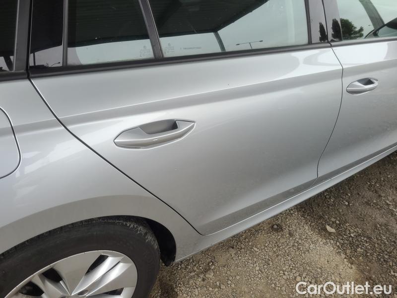  Skoda  Octavia  Combi (NX3)(2020) Oct.Combi 2.0TDI 85 Ambition #19