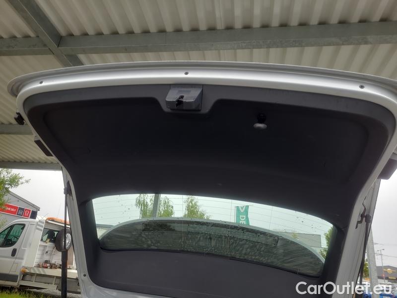  Skoda  Octavia  Combi (NX3)(2020) Oct.Combi 2.0TDI 85 Ambition #19