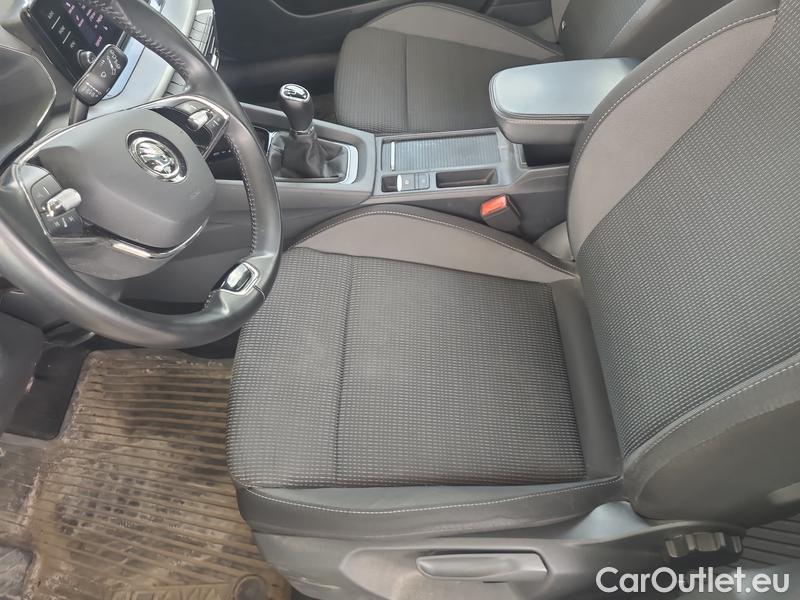  Skoda  Octavia  Combi (NX3)(2020) Oct.Combi 2.0TDI 85 Ambition #14