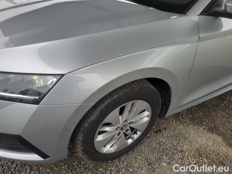  Skoda  Octavia  Combi (NX3)(2020) Oct.Combi 2.0TDI 85 Ambition #6