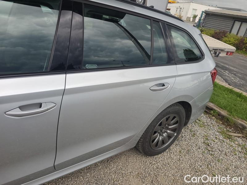  Skoda  Octavia  Combi (NX3)(2020) Oct.Combi 2.0TDI 85 Ambition #3