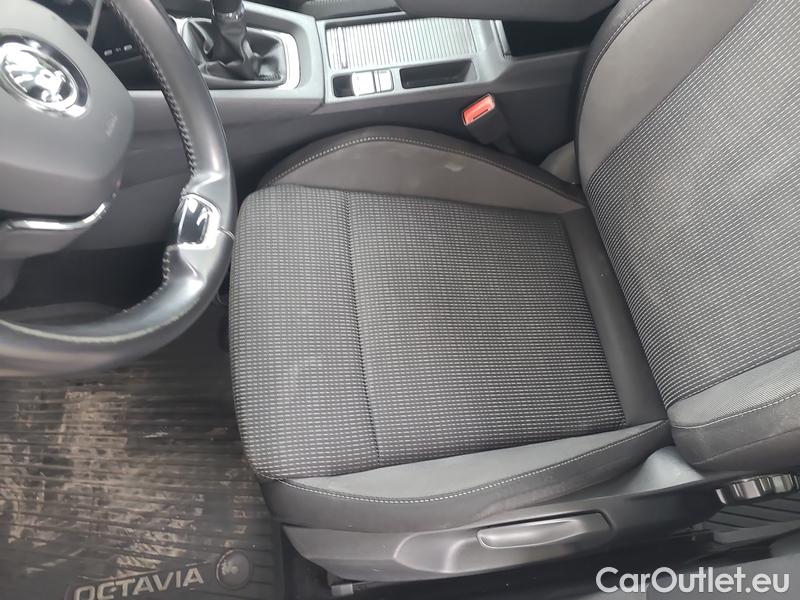  Skoda  Octavia  Combi (NX3)(2020) Oct.Combi 2.0TDI 85 Ambition #22