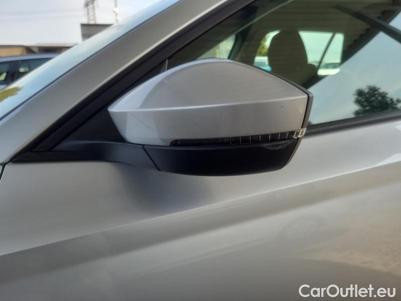  Skoda  Octavia  Combi (NX3)(2020) Oct.Combi 2.0TDI 85 Ambition #6