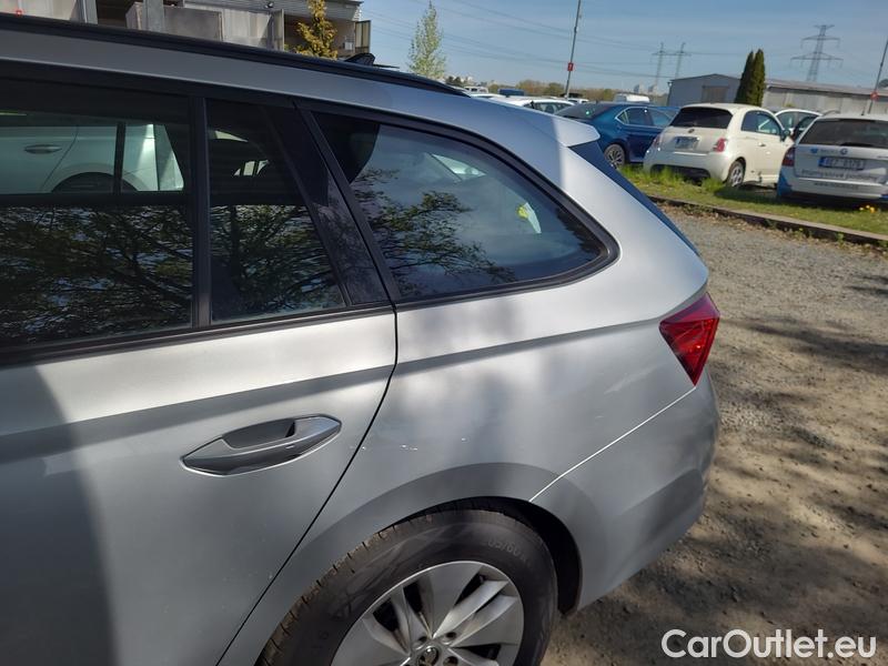  Skoda  Octavia  Combi (NX3)(2020) Oct.Combi 2.0TDI 85 Ambition #10
