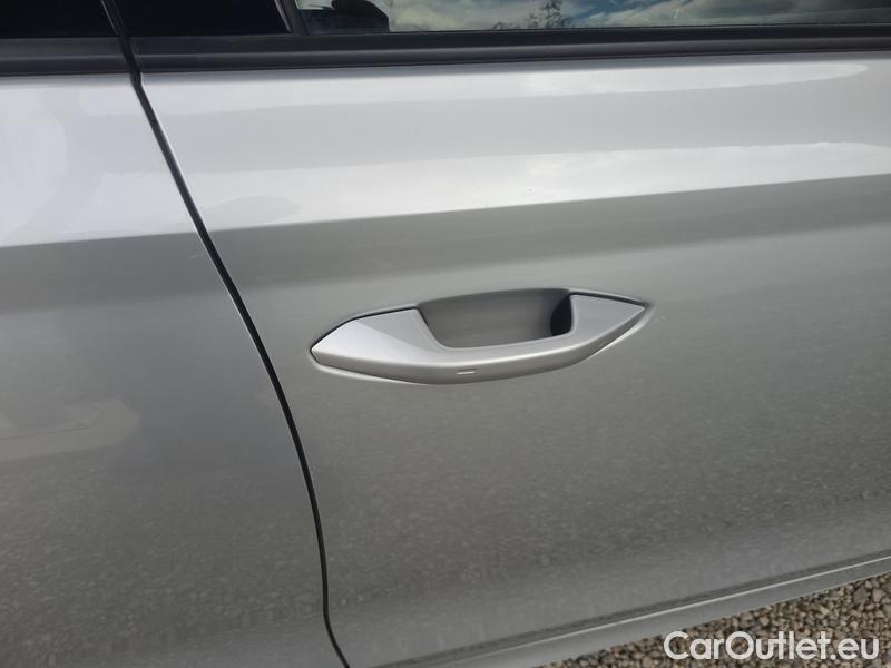  Skoda  Octavia  Combi (NX3)(2020) Oct.Combi 2.0TDI 85 Ambition #6