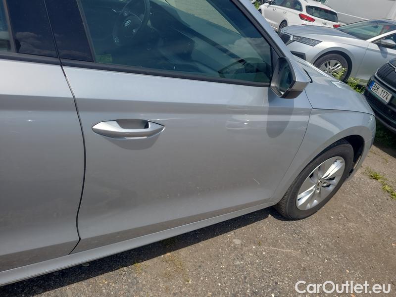  Skoda  Octavia  Combi (NX3)(2020) Oct.Combi 2.0TDI 85 Ambition #20