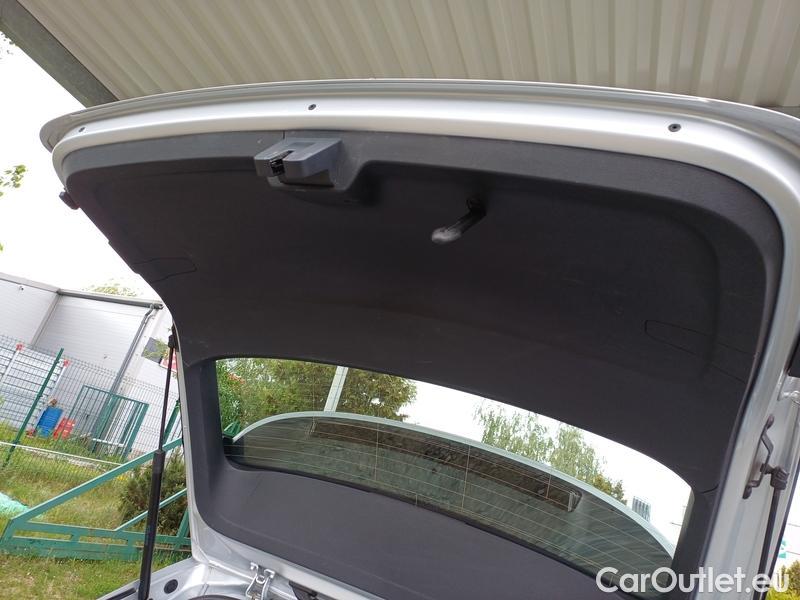  Skoda  Octavia  Combi (NX3)(2020) Oct.Combi 2.0TDI 85 Ambition #13