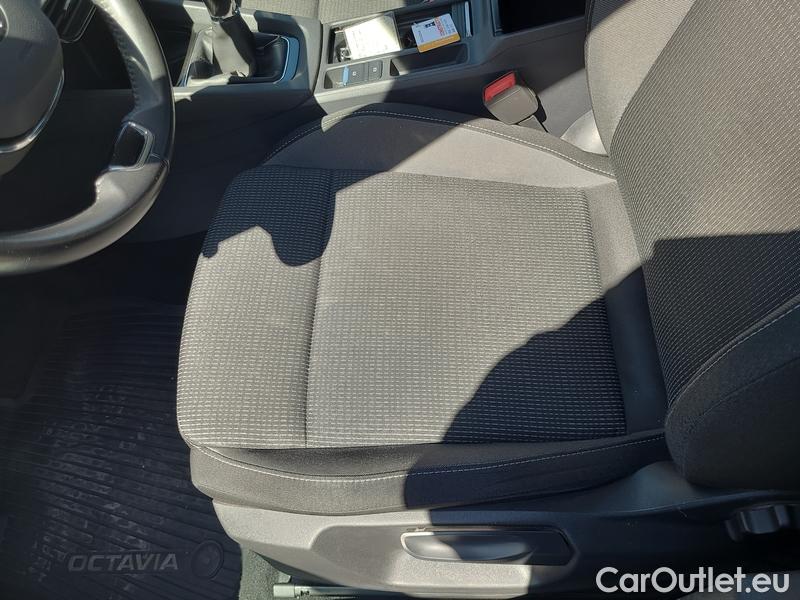  Skoda  Octavia  Combi (NX3)(2020) Oct.Combi 2.0TDI 85 Ambition #5