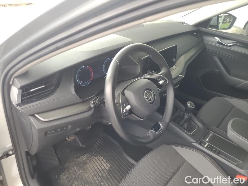  Skoda  Octavia  Combi (NX3)(2020) Oct.Combi 2.0TDI 85 Ambition #10